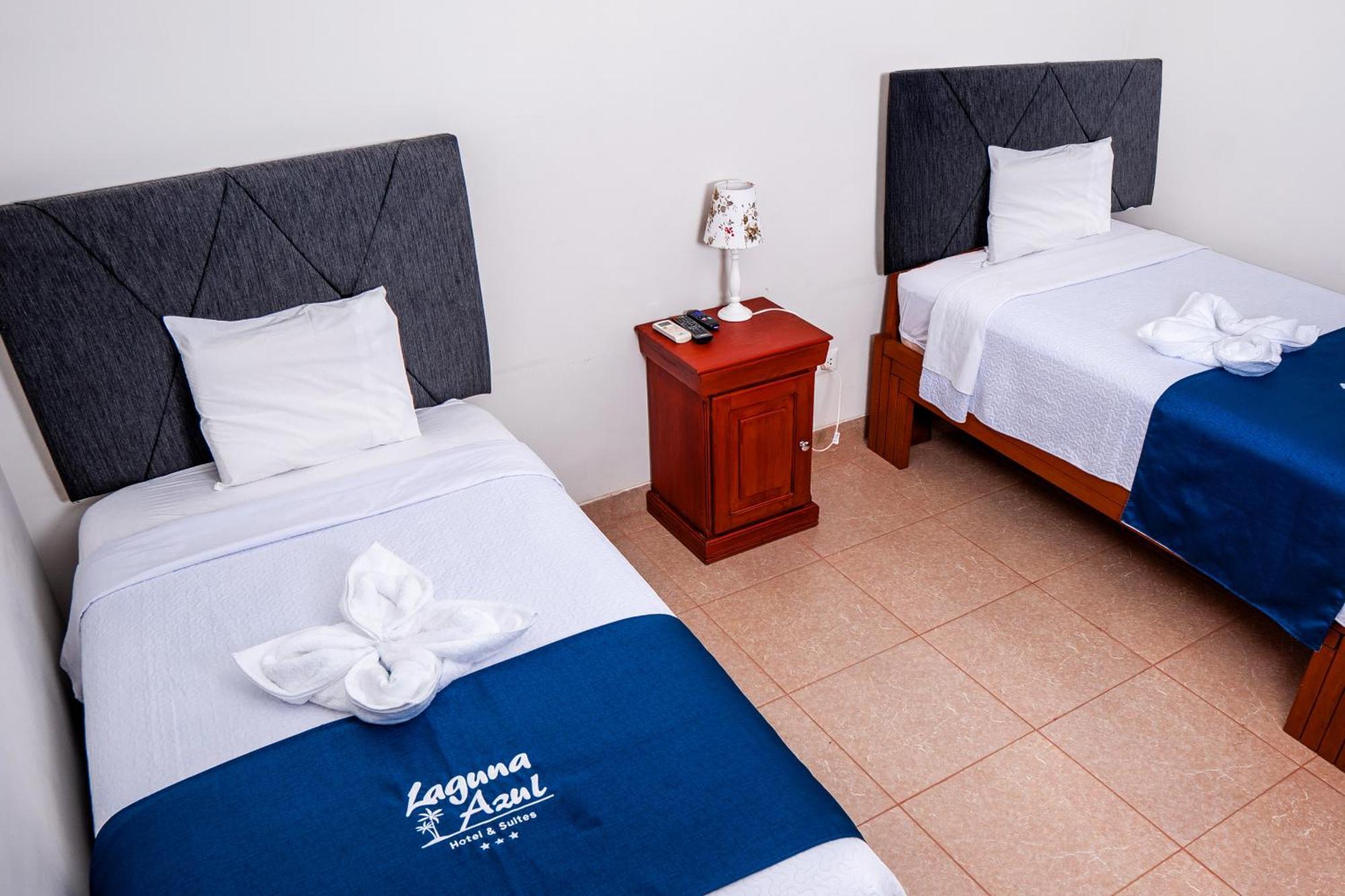 Laguna Azul Hotel & Suites Sauce Esterno foto