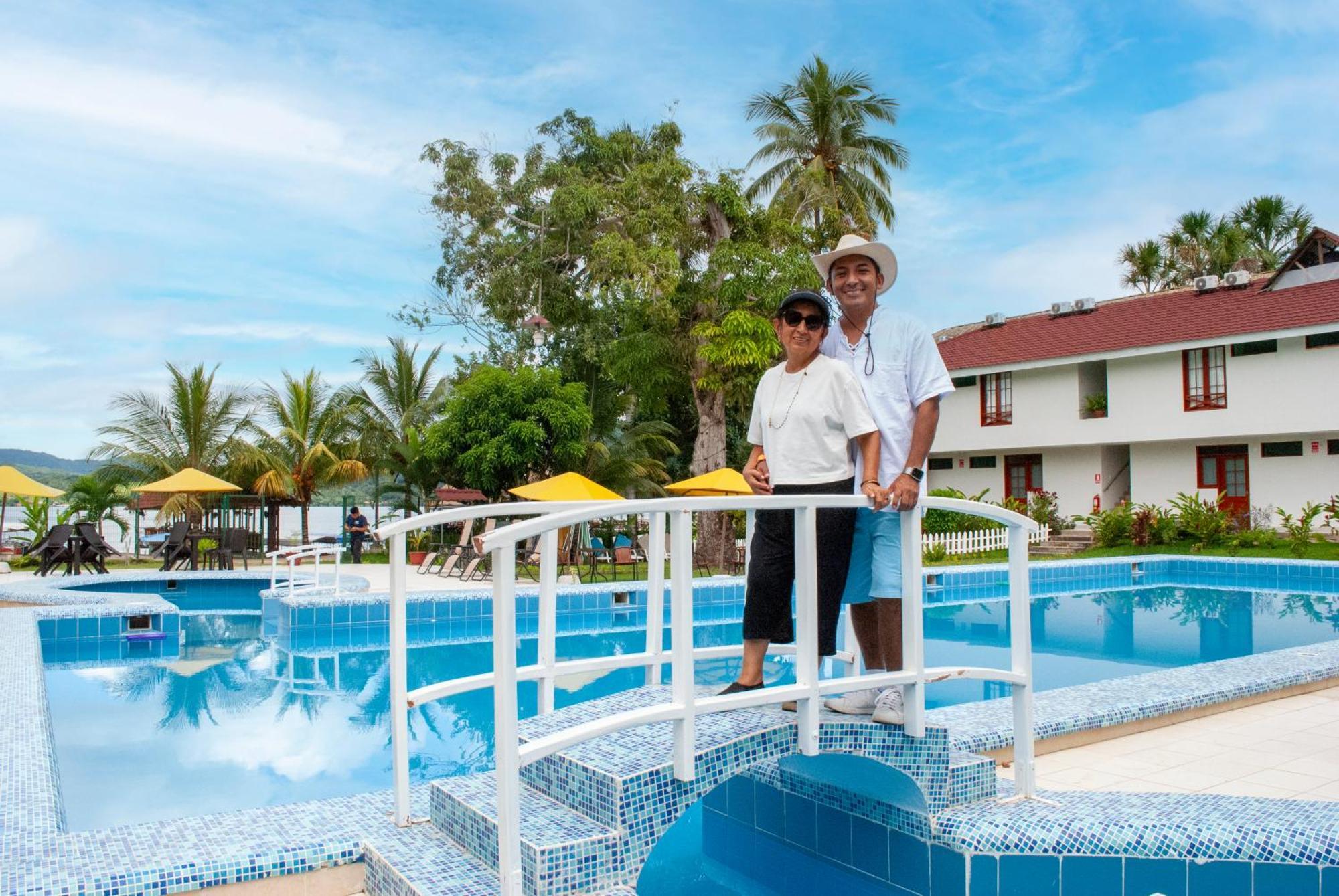 Laguna Azul Hotel & Suites Sauce Esterno foto