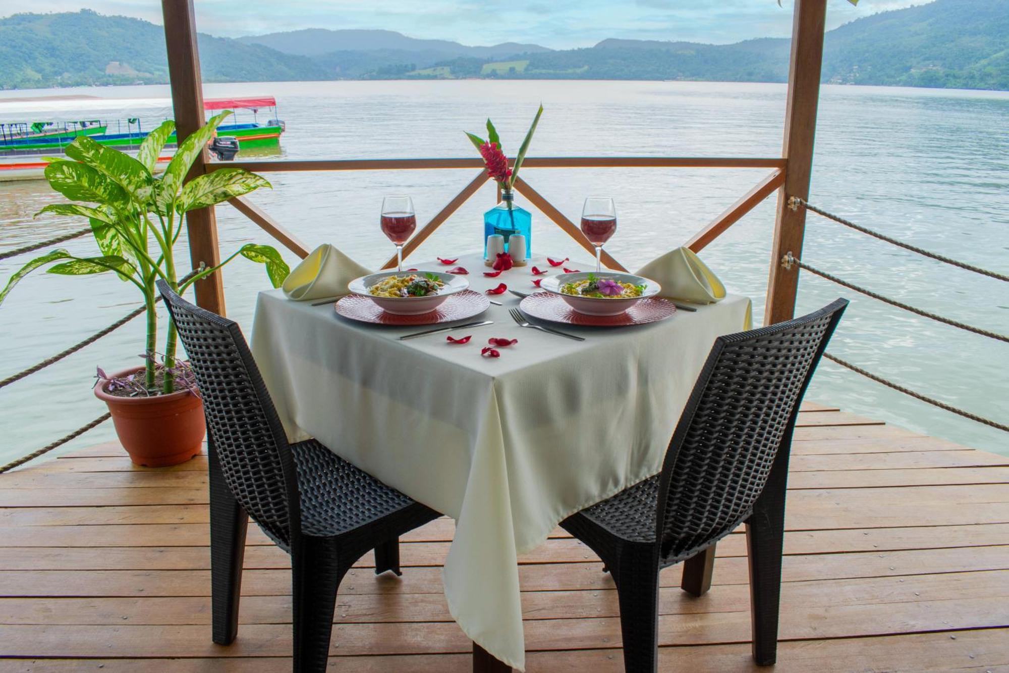 Laguna Azul Hotel & Suites Sauce Esterno foto