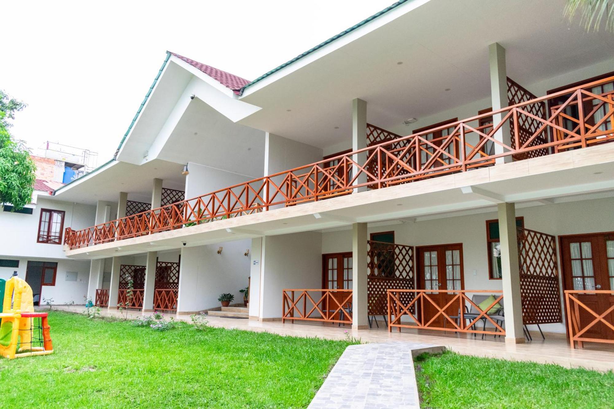 Laguna Azul Hotel & Suites Sauce Esterno foto